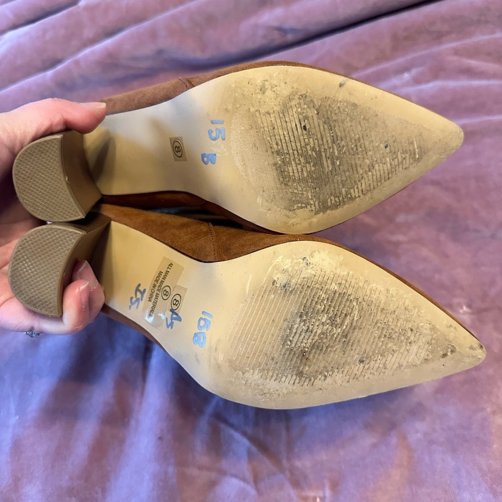 Heeled Brown Suede fashion Ankle Boots with gold Band - Picture 6 of 6